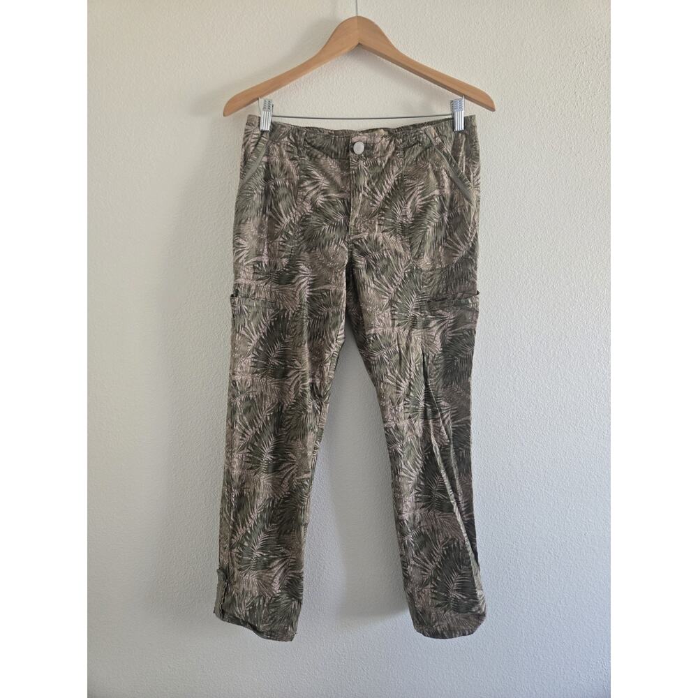Democracy Womens Flex-ellent Pants Size 8 Roll Tab Green Jungle Camo Safari